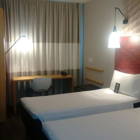 Ibis Navegantes Itajai Hotel Eksteriør billede