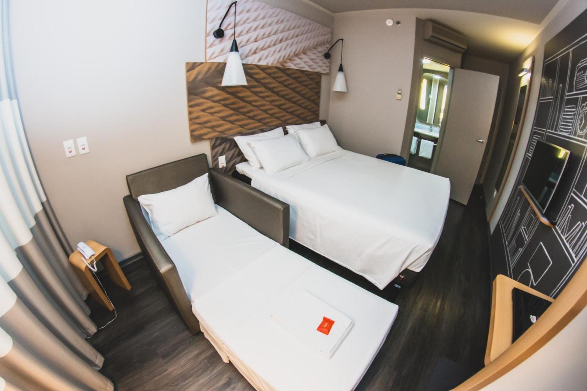 Ibis Navegantes Itajai Hotel Eksteriør billede