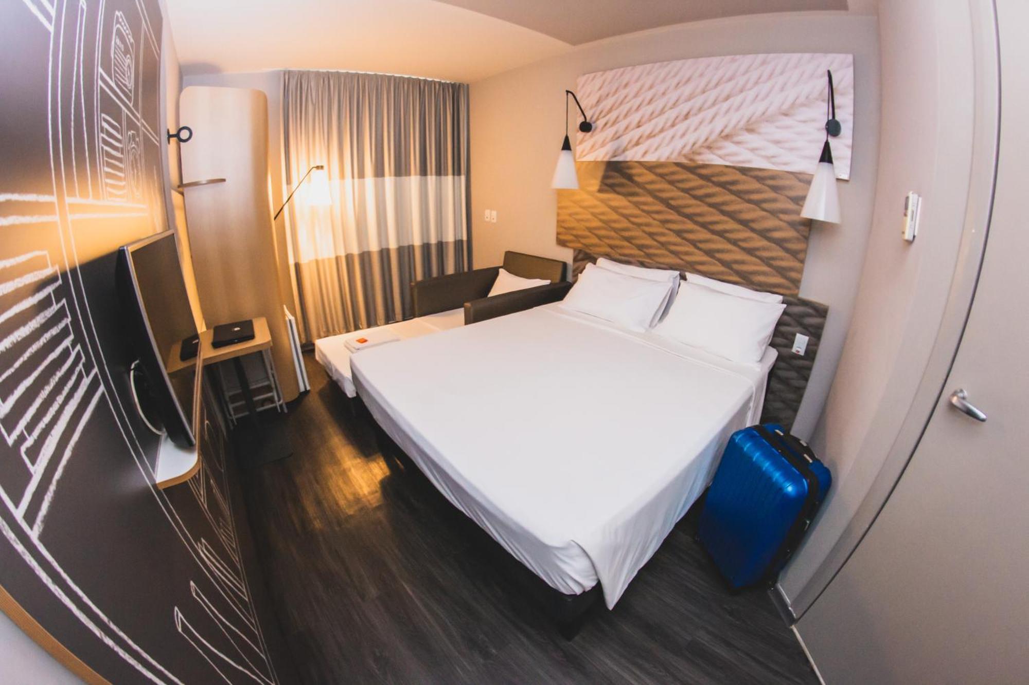 Ibis Navegantes Itajai Hotel Eksteriør billede